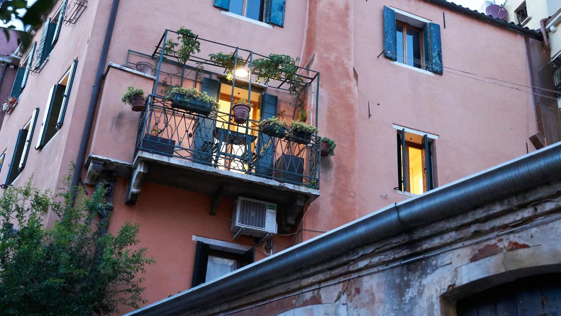 La Grancevola Is A Gorgeous Apartment With Balcony Venice