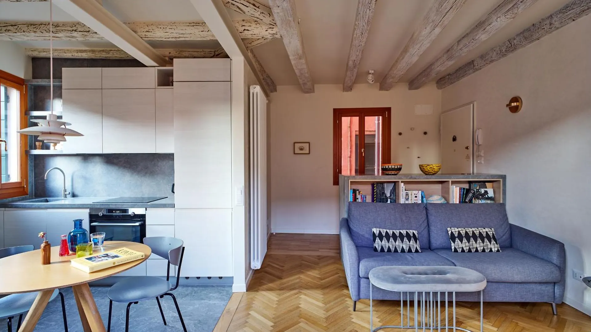 La Grancevola Is A Gorgeous Apartment With Balcony Venice