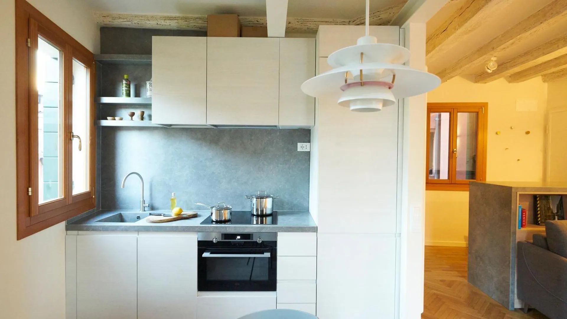 La Grancevola Is A Gorgeous Apartment With Balcony Velence
