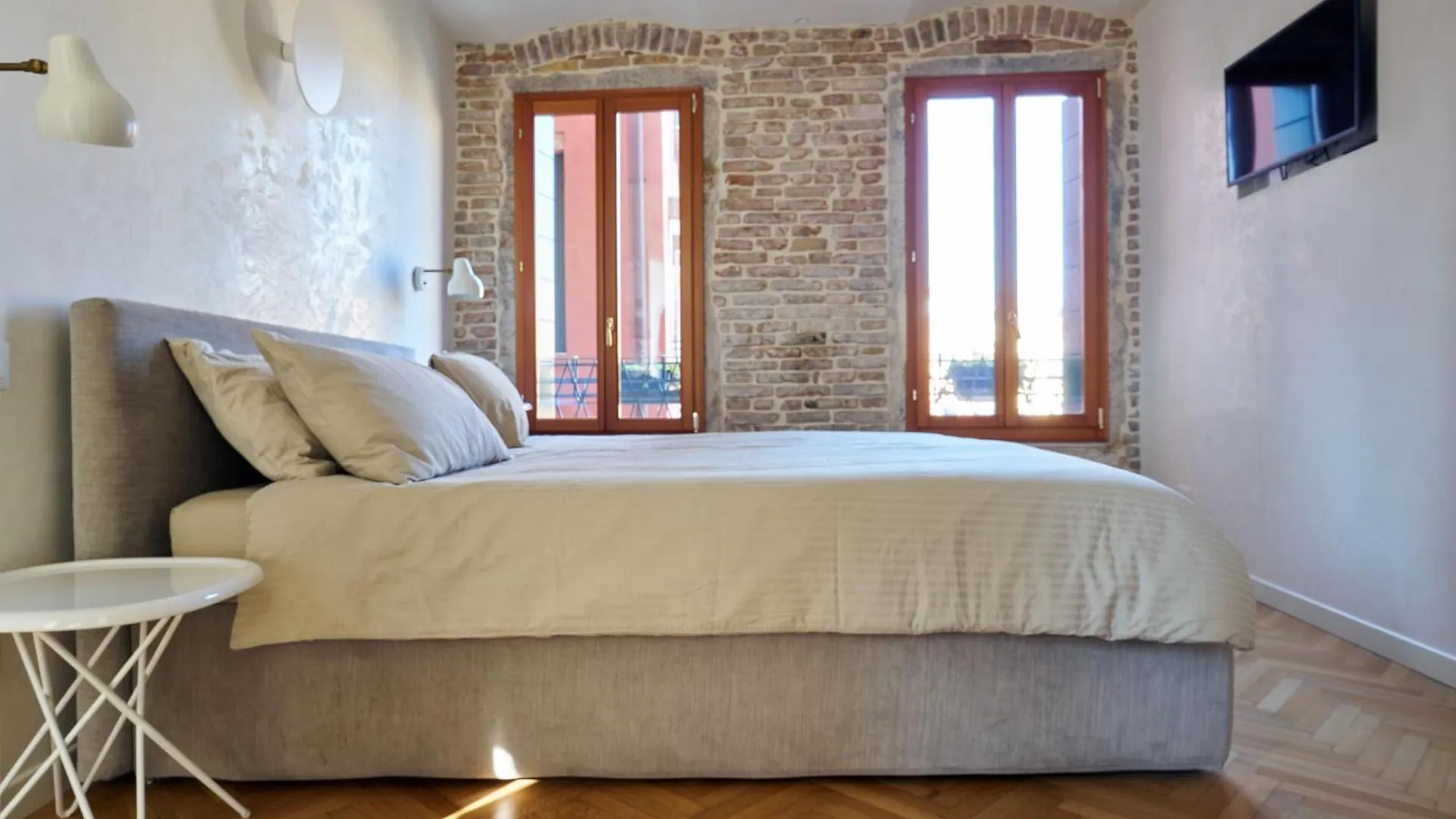 La Grancevola Is A Gorgeous Apartment With Balcony Velence